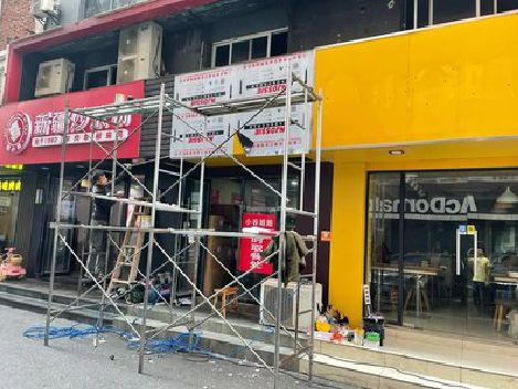 景宁制作广告招牌如何避免它发黄？